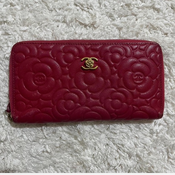 Chanel Camellia Fuchsia Red Long Zippy Wallet - Picture 1 of 8